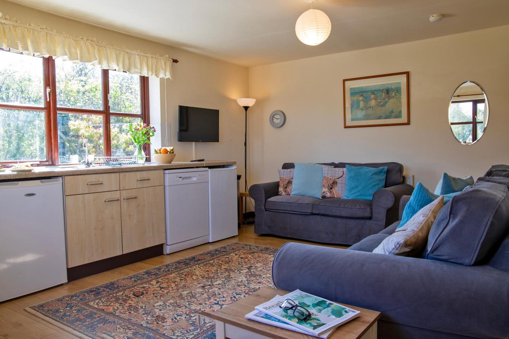 Charlie'S Cottage With Alpacas And 7Mins Drive To Alton Towers Denstone Esterno foto