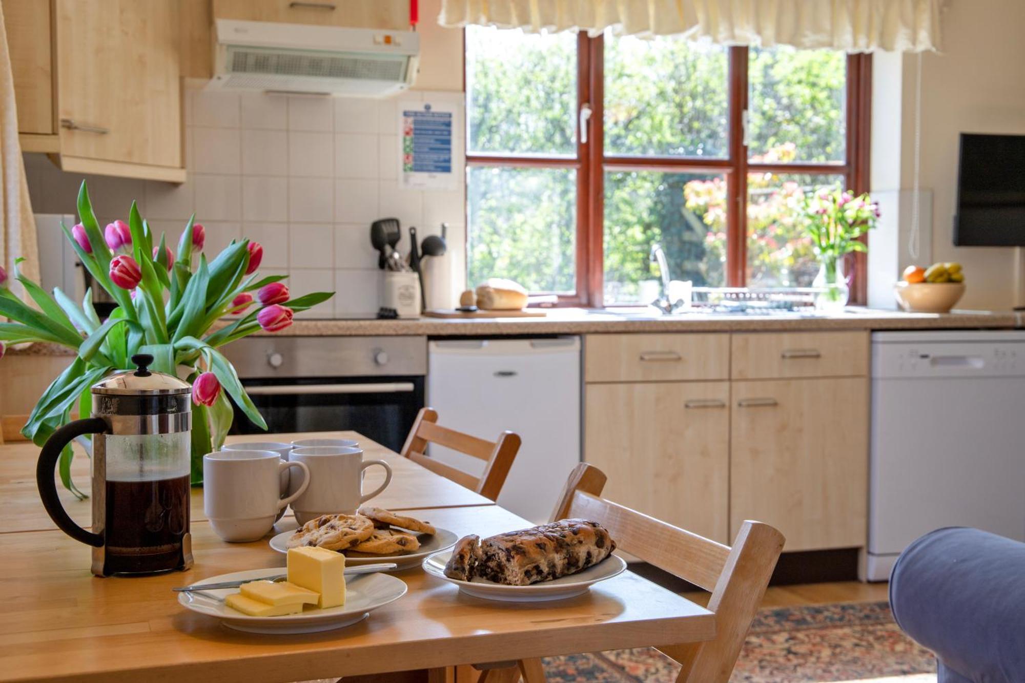Charlie'S Cottage With Alpacas And 7Mins Drive To Alton Towers Denstone Esterno foto